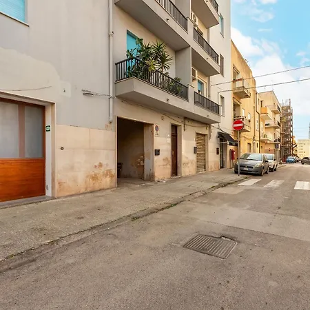 Emmeci House Nyaraló *